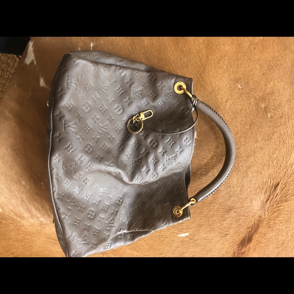 Louis Vuitton Empreinte Artsy MM